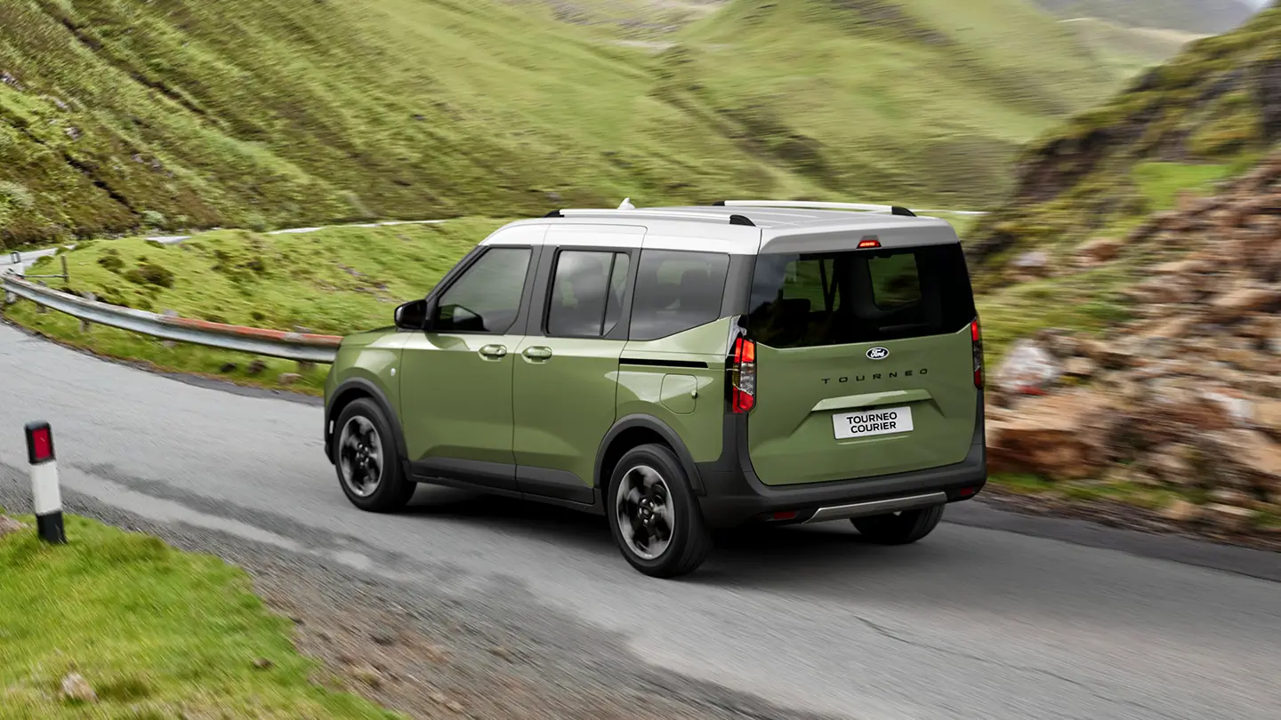 Ford Uzun Yol Güvenli Sürüş Tüyoları